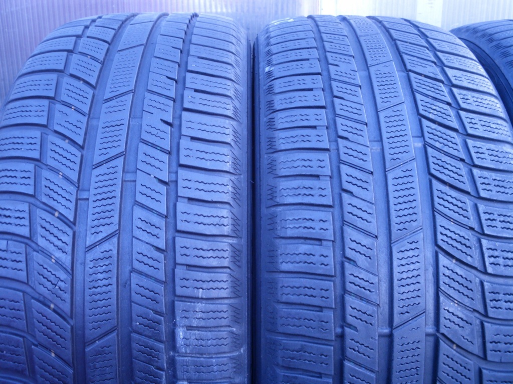ΕΛΑΣΤΙΚΑ 225/45R18 TOYO ΤΙΜΗ ΓΙΑ ΣΕΤ! Product image