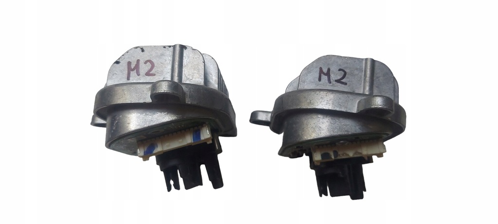 AUDI A4 B9 LIFT LAMP MODULE HEDGEHOG INVERTER 1305715395 Product image