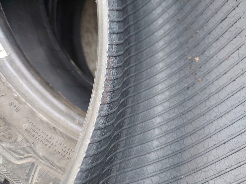 ΕΛΑΣΤΙΚΟ 195/65R16C CONTINENTAL VANCOWINTER 2 9mm 1 ΤΜ. (D68) Product image