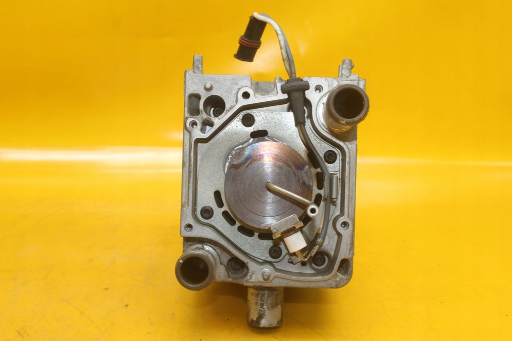 Ψήνουμε Webasto Thermo Top C Diesel 5.0 kW 12V Audi Q7 Bus VW Seat 4L0815071G Product image