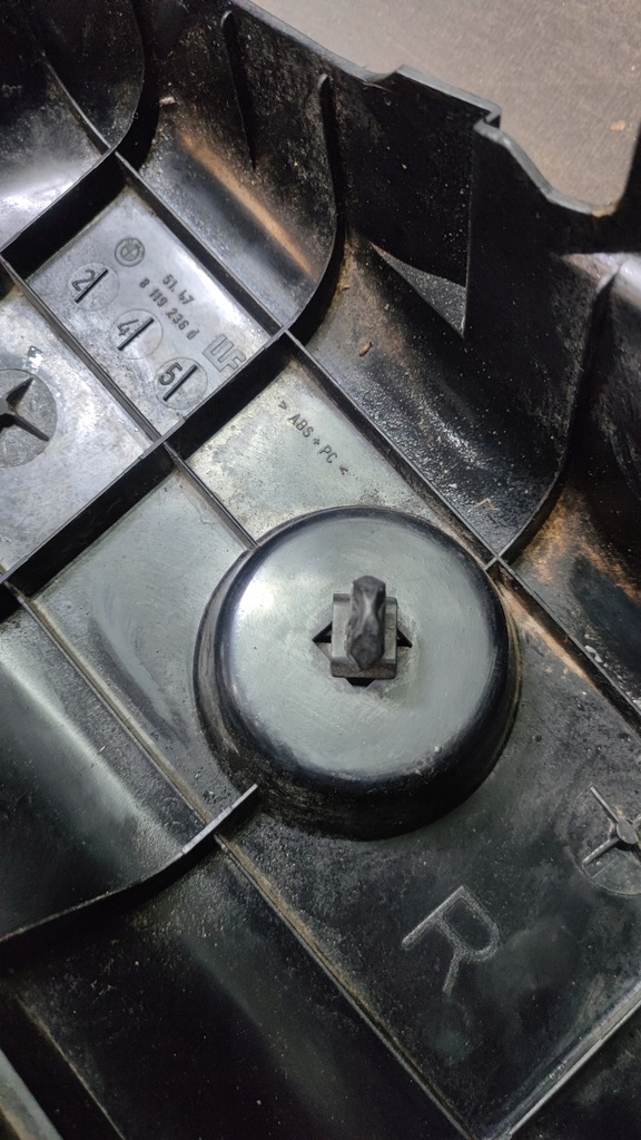 ΚΑΛΥΜΜΑ ΦΩΤΙΣΤΙΚΟ ΔΕΞΙΟ BMW E36 8119236D Product image