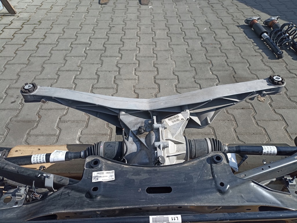 Εγκάρσια δοκός μετάδοσης πίσω άξονα 6858474 X1 X2 F48 F49 F39 Product image