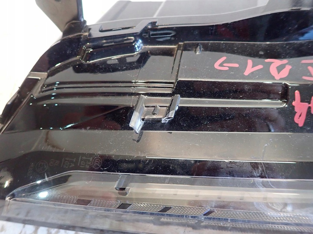 Αλογόνο δεξιά LED DRL PEUGEOT III 308 T10 2021- Product image