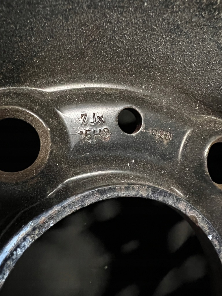 ΚΑΛΥΜΜΑ ΑΝΤΑΛΛΑΚΤΙΚΟΥ ΖΑΝΤΟΥ BMW 3 SERIES E36 205/65 R15 Product image