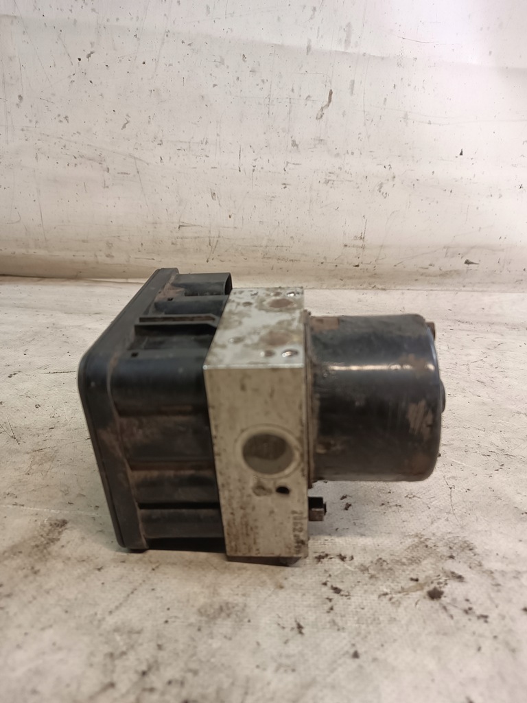 ΑΝΤΛΙΑ SKODA OCTAVIA ΚΑΙ ABS 1J0614417D 1C0907379K Product image