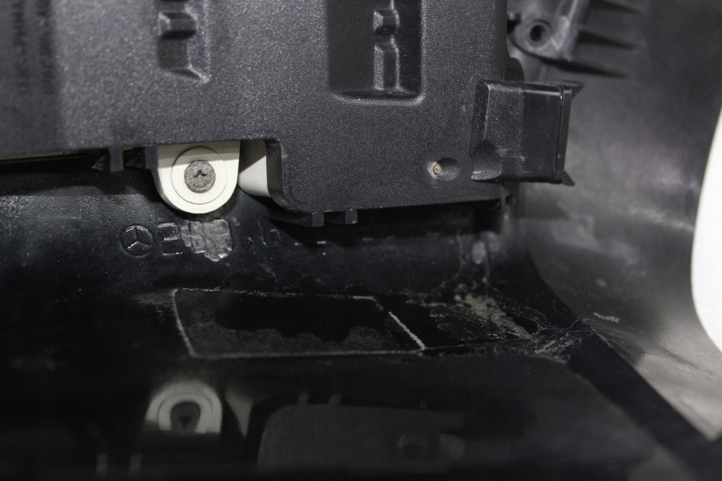 MERCEDES C W203 ΚΑΘΡΕΠΤΗΣ W203 ΜΕ ΦΡΟΦΟΡΟ 197 ΑΡΙΣΤΕΡΑ Product image