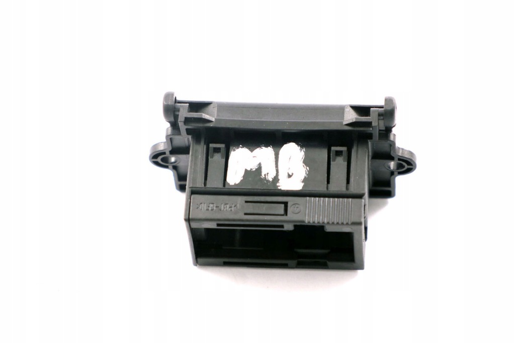 MERCEDES W169 W203 W211 OBD Diagnostic Socket Product image