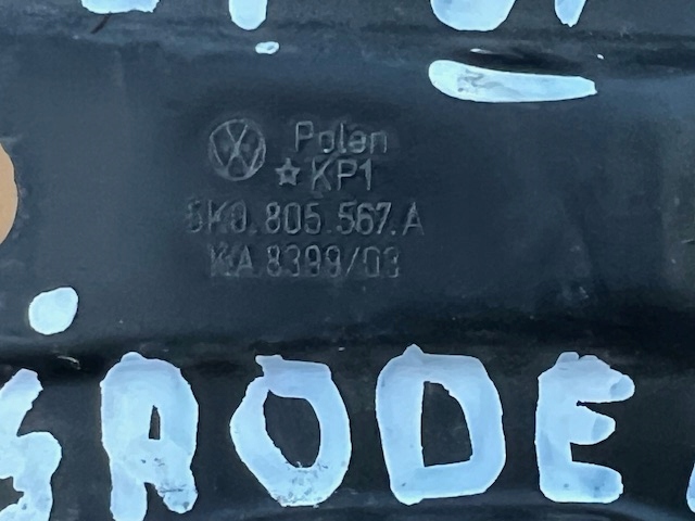 Στήριγμα στερέωσης ΚΛΕΙΔΑΡΙΑΣ 5K0805567A VW GOLF VI Product image