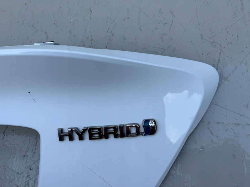 TOYOTA CHR C-HR I 1 16R - ΜΙΓΜΑ ΠΙΣΩ ΚΑΠΟΥΡΓΟΥ 76811-F4010 Product image