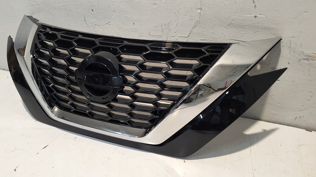 Grill Dummy Chrome Nissan Juke II Product image