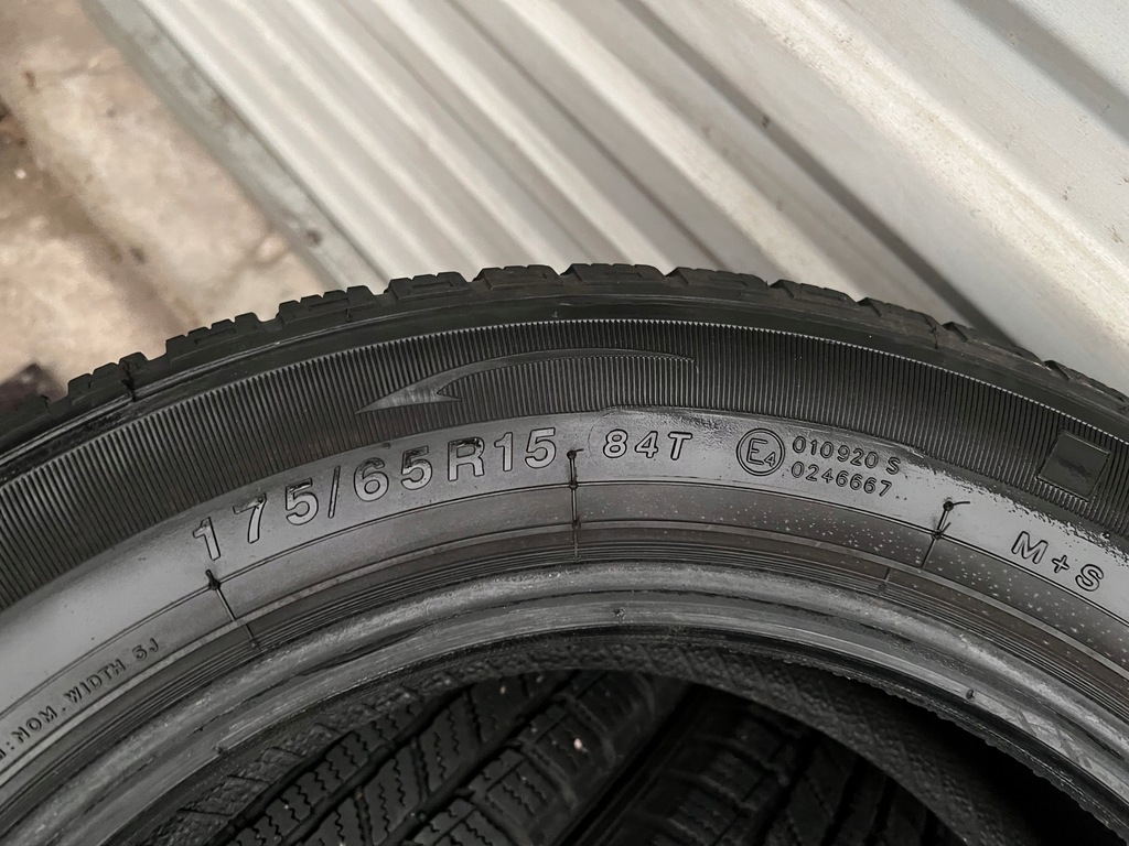 ROCKSTONE ICE-PLUS ΧΕΙΜΕΡΙΝΑ ΕΛΑΣΤΙΚΑ 175/65/15 84Τ Product image