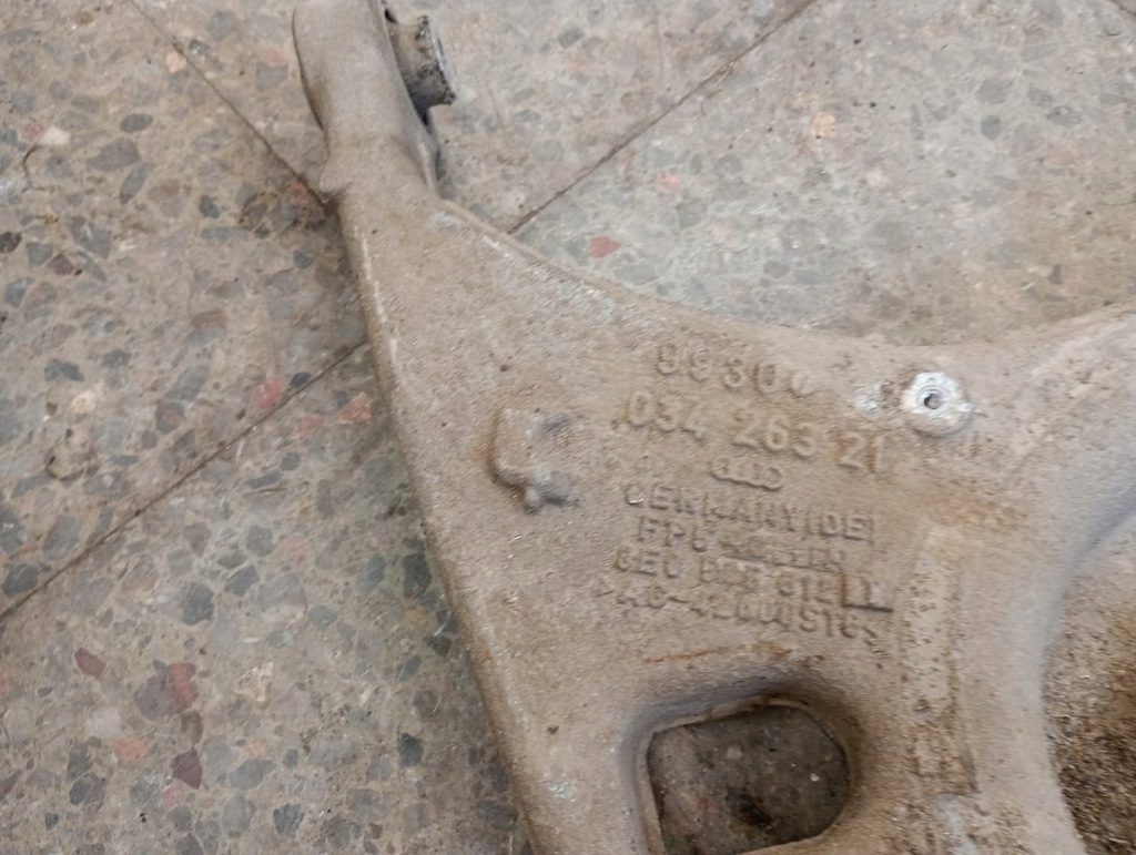 8E0505312 ΔΕΞΙΑ Audi A4 B6 2.5 V6 2.0B Δεξιά Product image