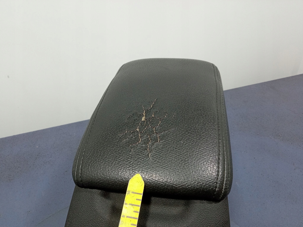 SAAB 9-3 II CENTER TUNNEL ARRMREST 12790310 Product image