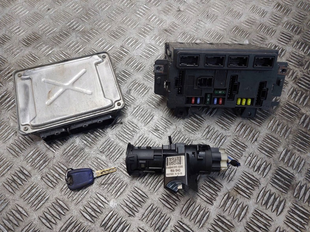 Panda II 1.1 8V 51782647 IAW4AFS2 51773067 61027500 Kit Start Product image