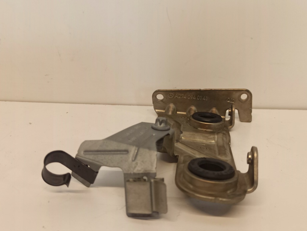 Στήριγμα MERCEDES W205 LEAP HOLE A2740940141 Product image