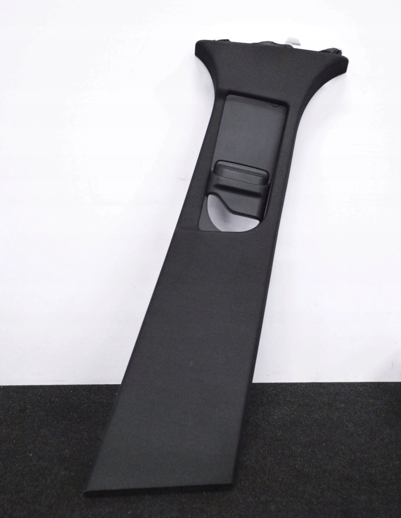 Mercedes-Benz GLC x253 C253 2016 Δεξιά πλευρά κάλυμμα Upper Post / B Product image