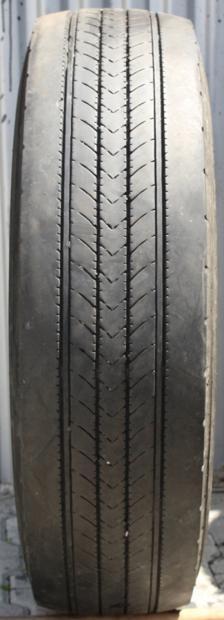 1x 205/75R17,5 BRIDGESTONE ΜΠΡΟΣΤΙΝΟ ΕΛΑΣΤΙΚΟ ΦΟΡΤΗΓΟΥ Product image