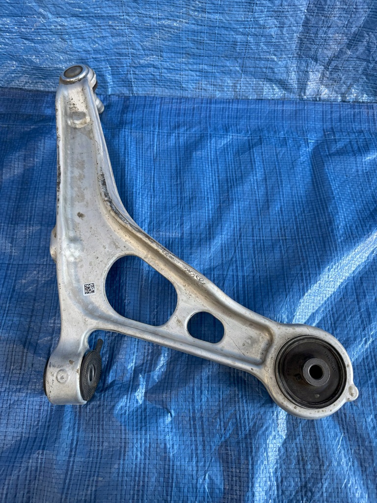 Αριστερά Swingarm Renault Austral 1.2 E-Tech Product image
