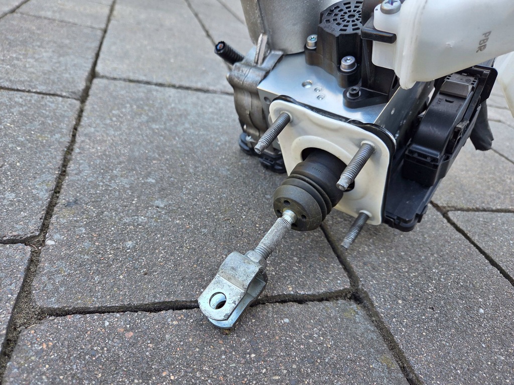 KIA XBEET 1,6 GDI HYBRYDA ABS ΦΡΟΝΟ ΦΡΟΝΙΣΜΟΣ 58500-CR000 BA10001300 2020R Product image