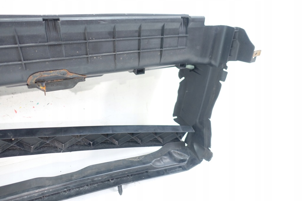 Range Rover Sport L320 2006- AH22-019A01-A Air Inlet Product image