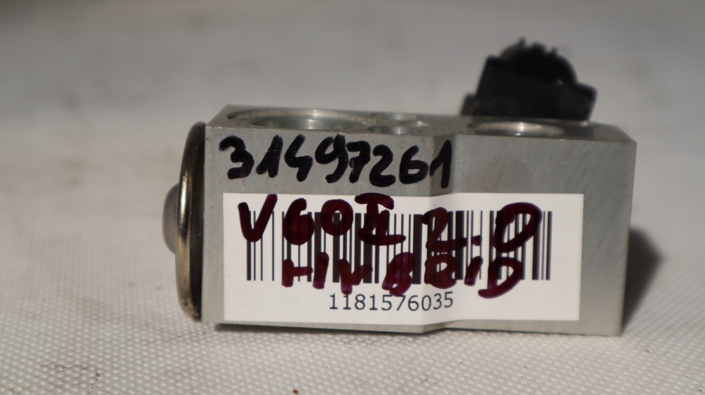 VOLVO V60 II 2.0 T6 PLUG IN HYBRID AIR CONDITIONING VALVE EXANSION VALVE 31497261 Product image