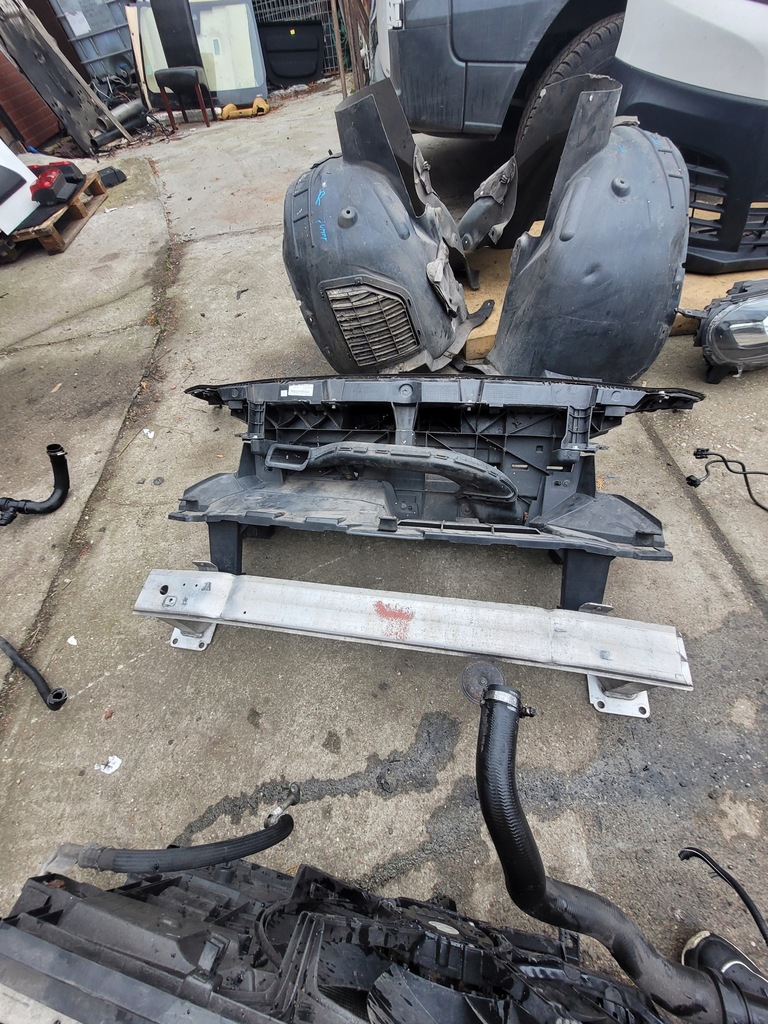 Πλήρες μπροστινό μέρος του Citroen Jumpy III EWP Product image