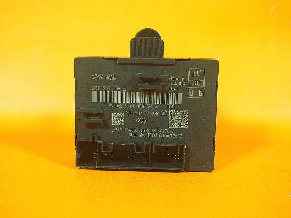 Audi A3 S3 8V Ελεγκτής πόρτας ΠΙΣΩ ΑΡΙΣΤΕΡΑ ΔΕΞΙΑ 5q0959395e Product image