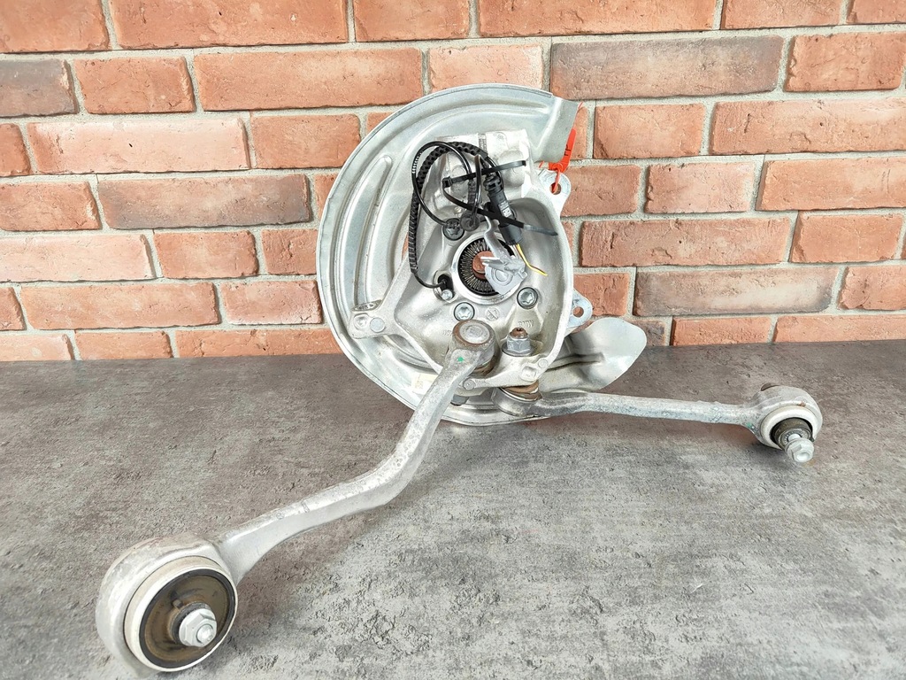 BMW G01 X3 G02 X4 Δεξιά Διακόπτης Swingarm Δεξιά μπροστά 6882598 Product image