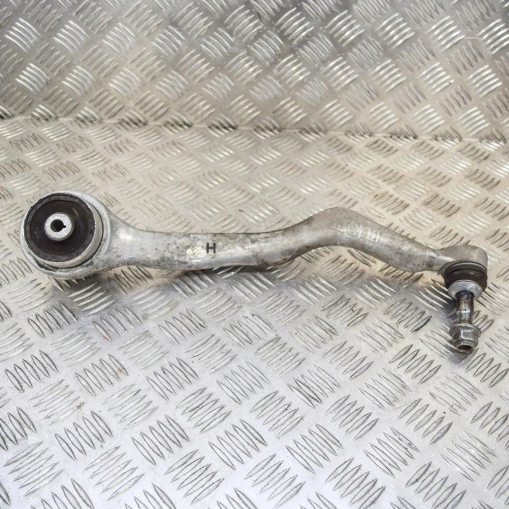 BMW 1 F20 F21 2019 Αφήνει την εφαρμογή Product image