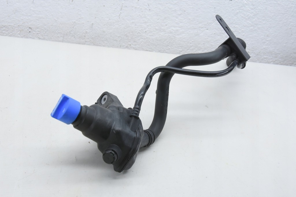 BMW 1 F40 F44 (F1H) 19- FILLER PIPE ADBLUE PLUG Product image