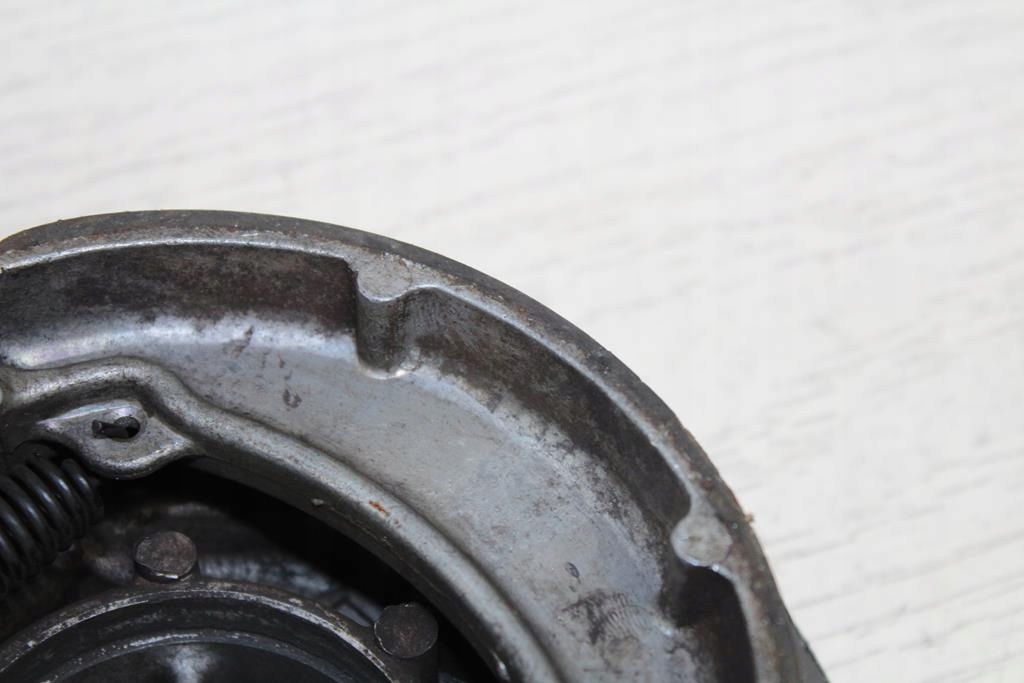 ΠΙΣΩ ΠΑΠΟΥΤΣΙΑ HONDA CB250 MC26 BRAKE DRUM Product image