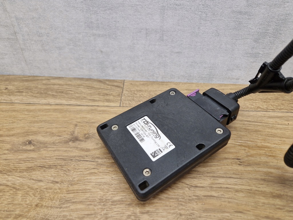 BMW F30 330E B48 Τραύλου τσιπ CRTD4 BT Multi Channel + RPM Tuning Box Product image