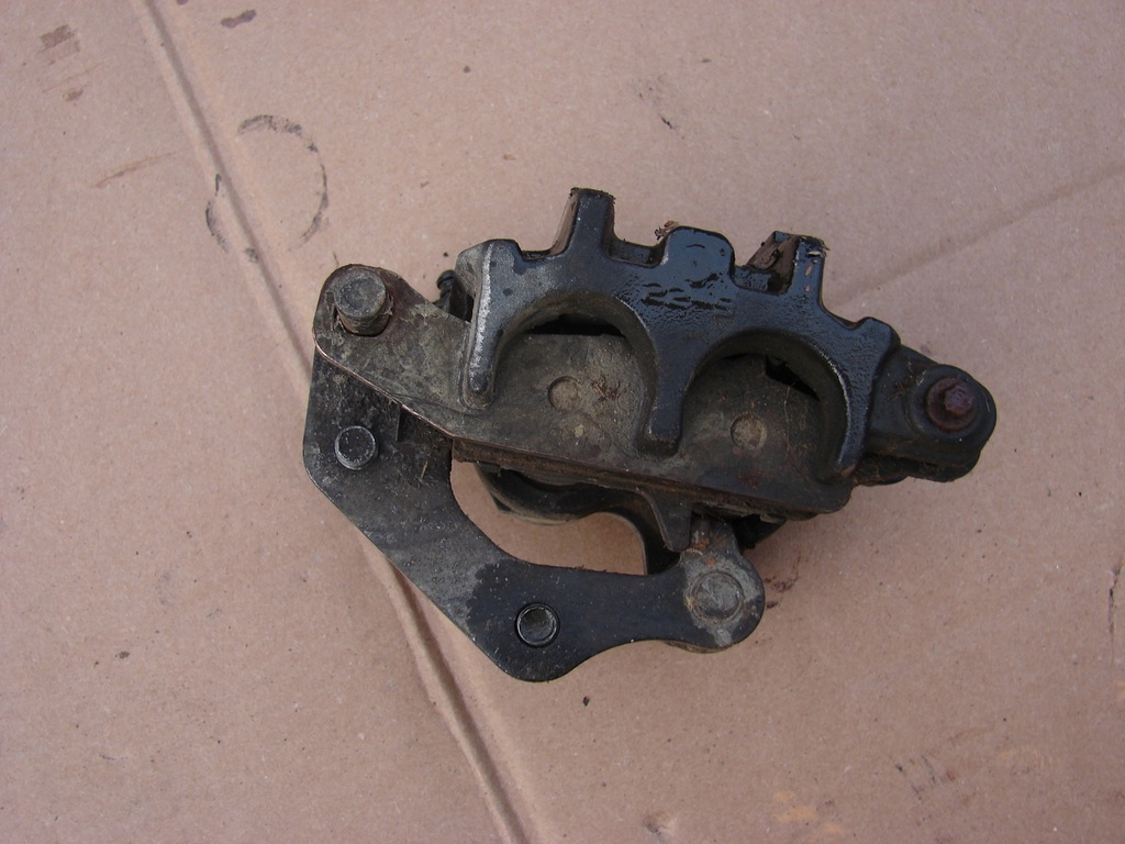 Δαγκάνα αριστερά εμπρός Kawasaki Kvf 650 Praire 03- Product image