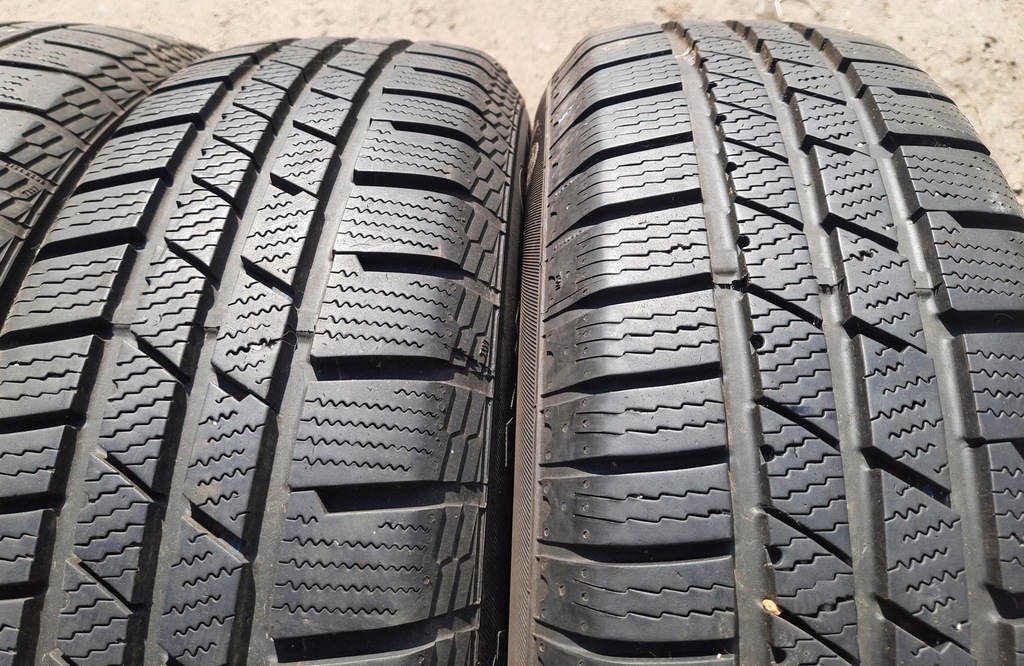 Χειμερινά ελαστικά 195/70R16 94H Continental Cross Contact Winter Product image