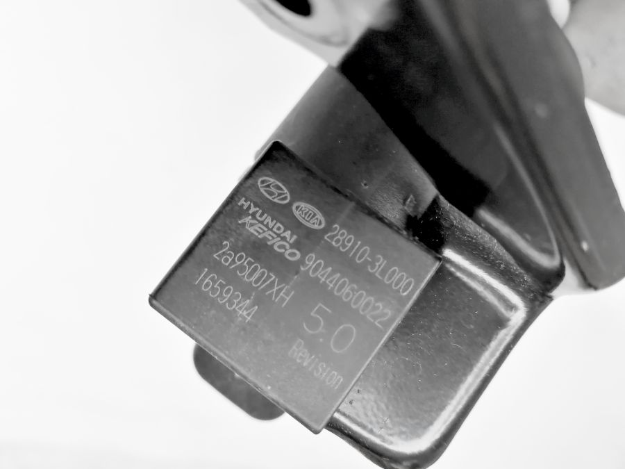 HYUNDAI KIA 1.6T-GDI FUEL VALVE 28910-3L000 Product image