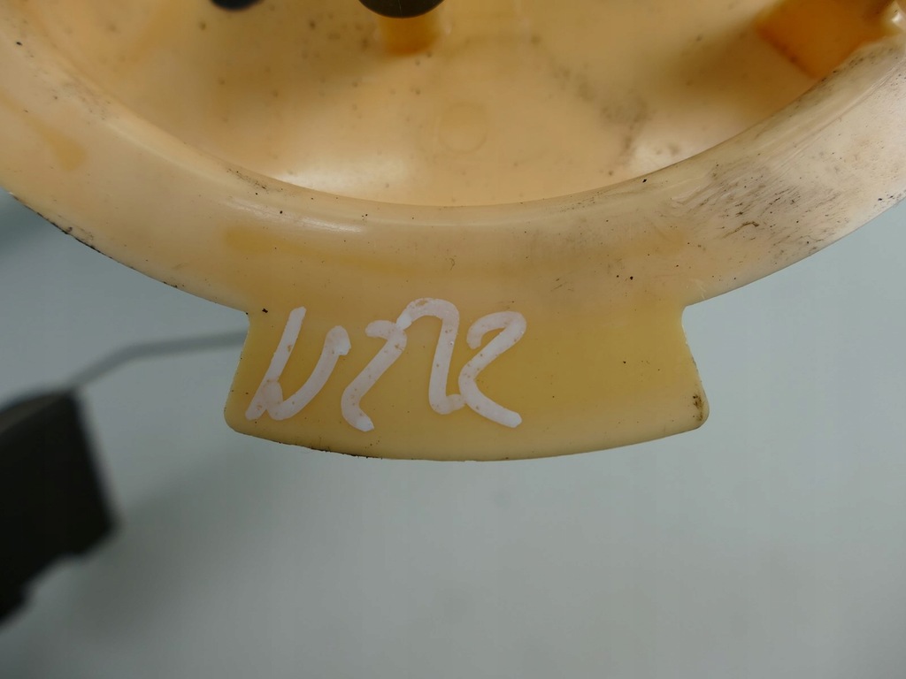 MERCEDES W212 2.2 CDI ΑΝΤΛΙΑ ΚΑΥΣΙΜΟΥ ΦΛΟΤ Product image