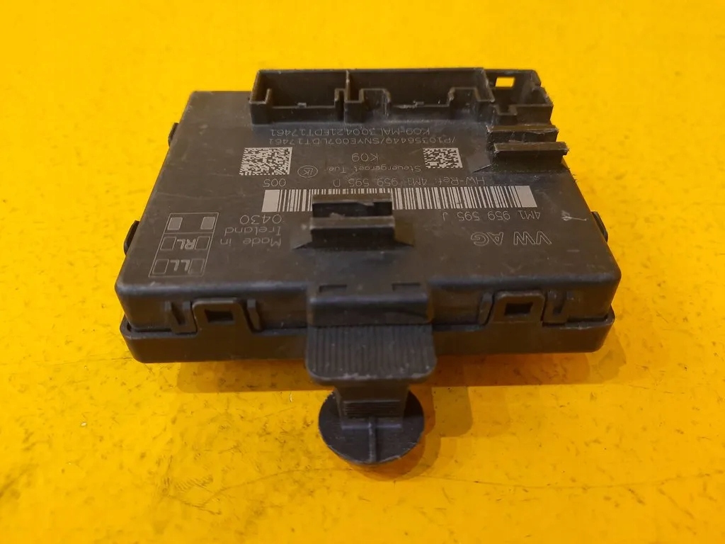 Audi A6 A7 A8 DOOR MODULE 4M1959595D Product image