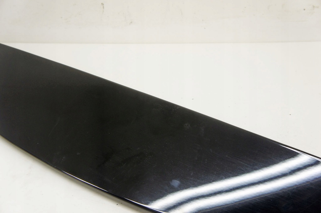 NH041 Hyundai Veloster I Aileron Flap Blend Product image