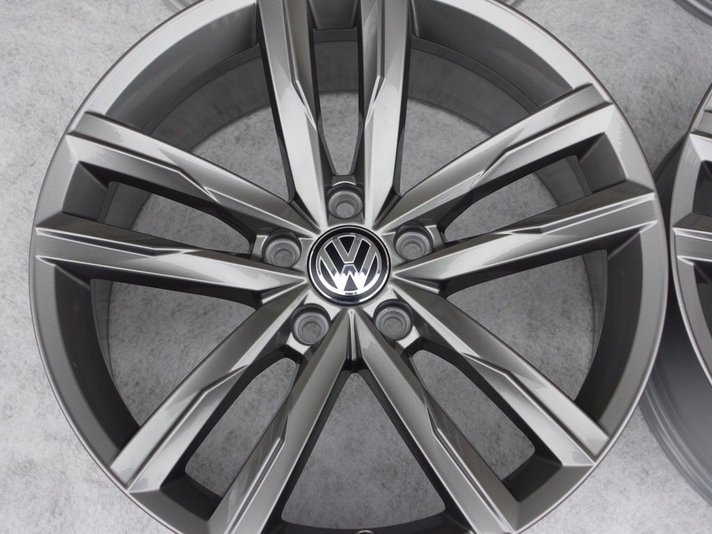 VW ARTEON PASSAT B8 LIFT TIGUAN 18' DARTFORD ΖΑΝΤΕΣ Product image