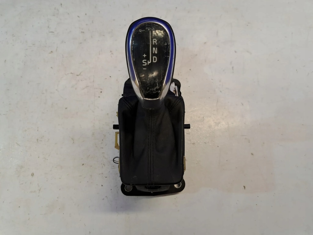 Volvo S60 2015 Jacks and shifters Product image