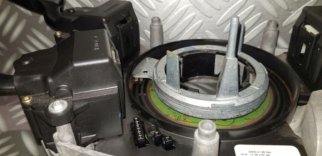 BMW 5 E60 E61 E63 SHIFTERS TAPE ΑΙΣΘΗΤΗΡΑΣ ΓΩΝΙΑΣ ΤΙΜΟΝΙΟΥ ΕΝΕΡΓΟ ΤΙΜΟΝΙ 6938693 Product image