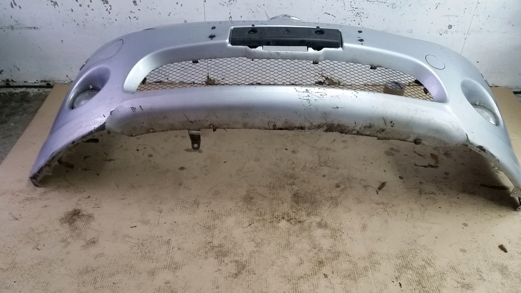 Μπροστινός προφυλακτήρας Mitsubishi Grandis Product image