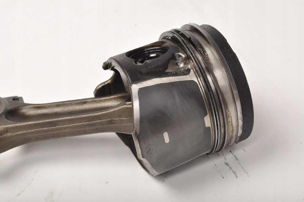 VOLVO S40 V50 2.0 D 136HP ΕΜΒΟΛΟ ΜΕ ΣΥΝΔΕΔΙΟ 085190 Product image