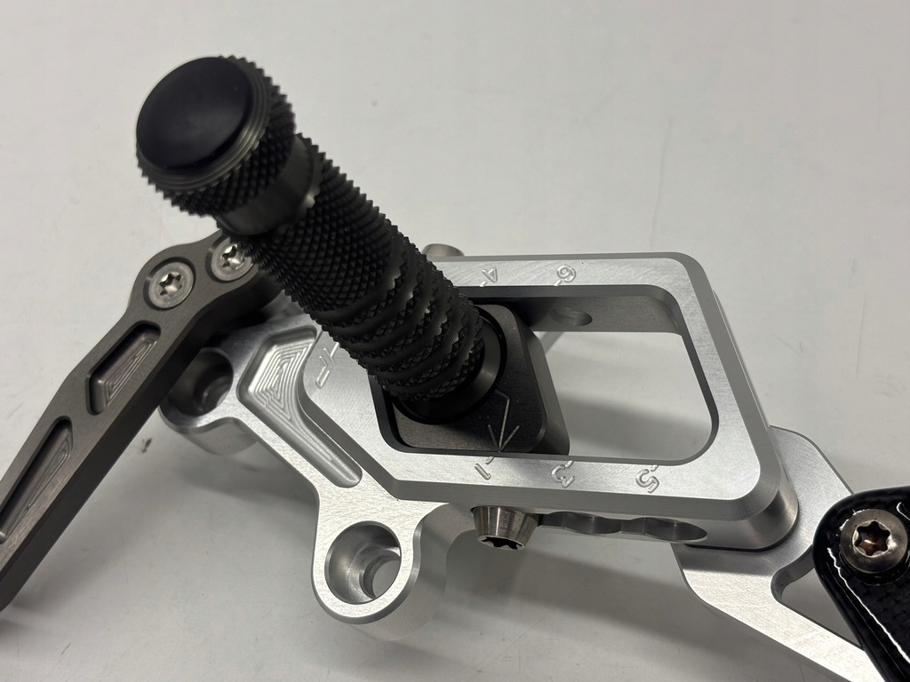 BMW OE K1300 S HP Ρύθμιση δεξιού ποδιού οδηγού Product image