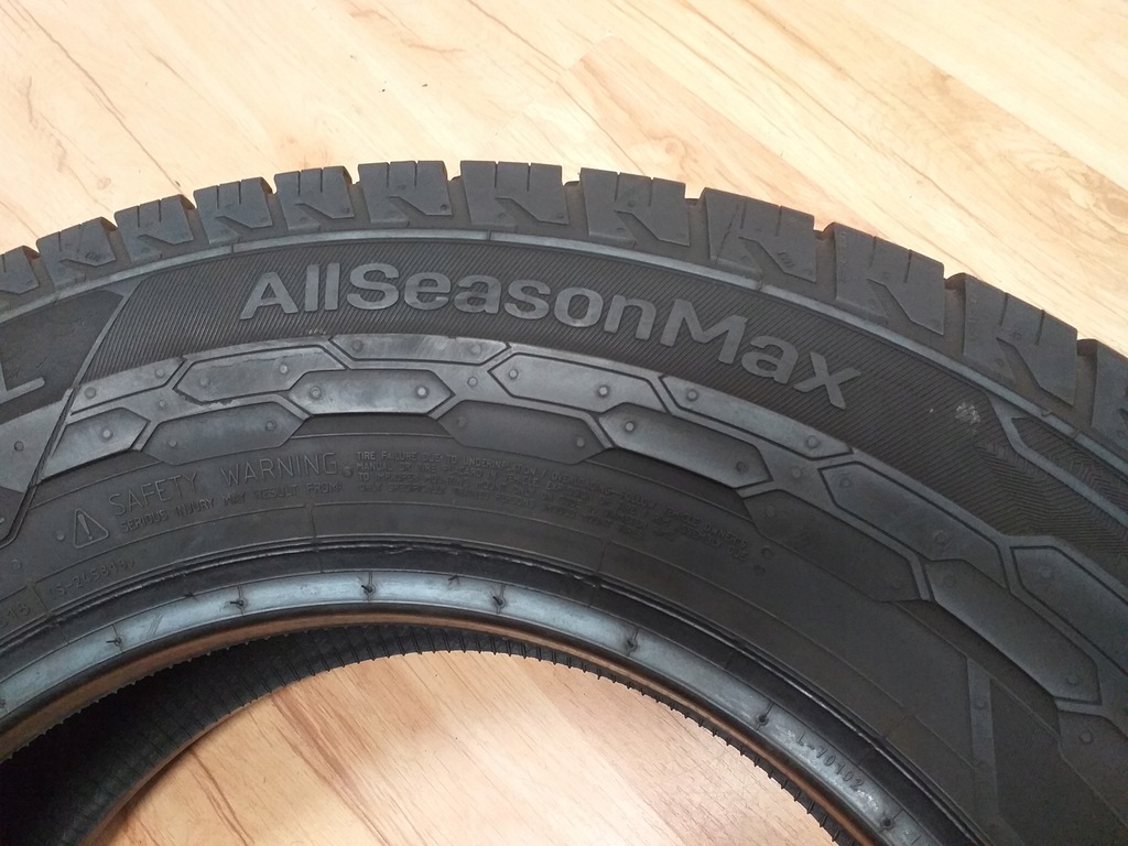 ΕΛΑΣΤΙΚΟ 215/75R 16C 113/111 UNIROYAL DOT 4719 Product image