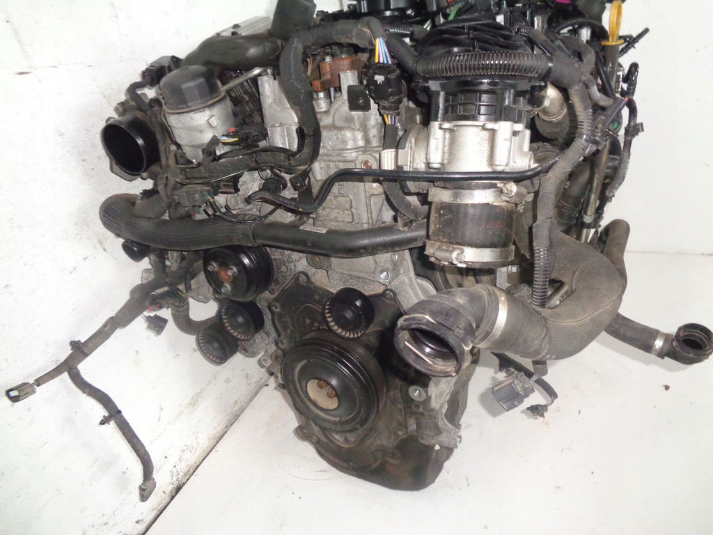 JAGUAR XE XF 2.0 DIESEL ENGINE AJ20D4 204DTD Product image