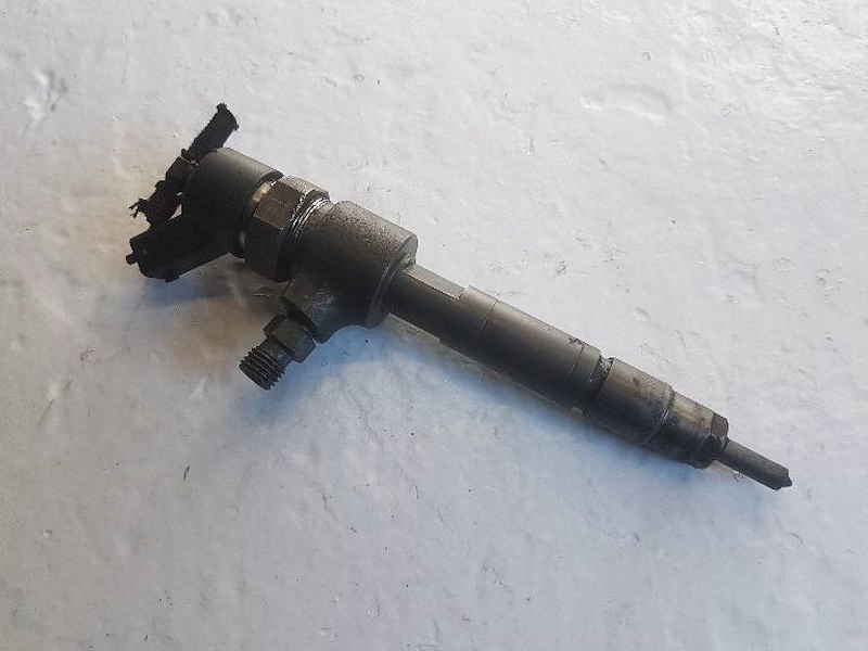 Injection Bosch injector 0445110002 Fiat Alfa Lancia 1.9 2.4 JTD Product image