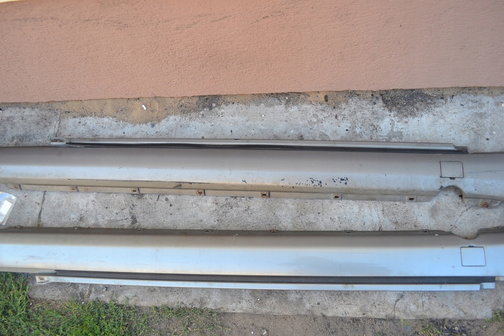 Καλούπια Mercedes W124 Coupe CE, καλύμματα μαρσπιέ Product image