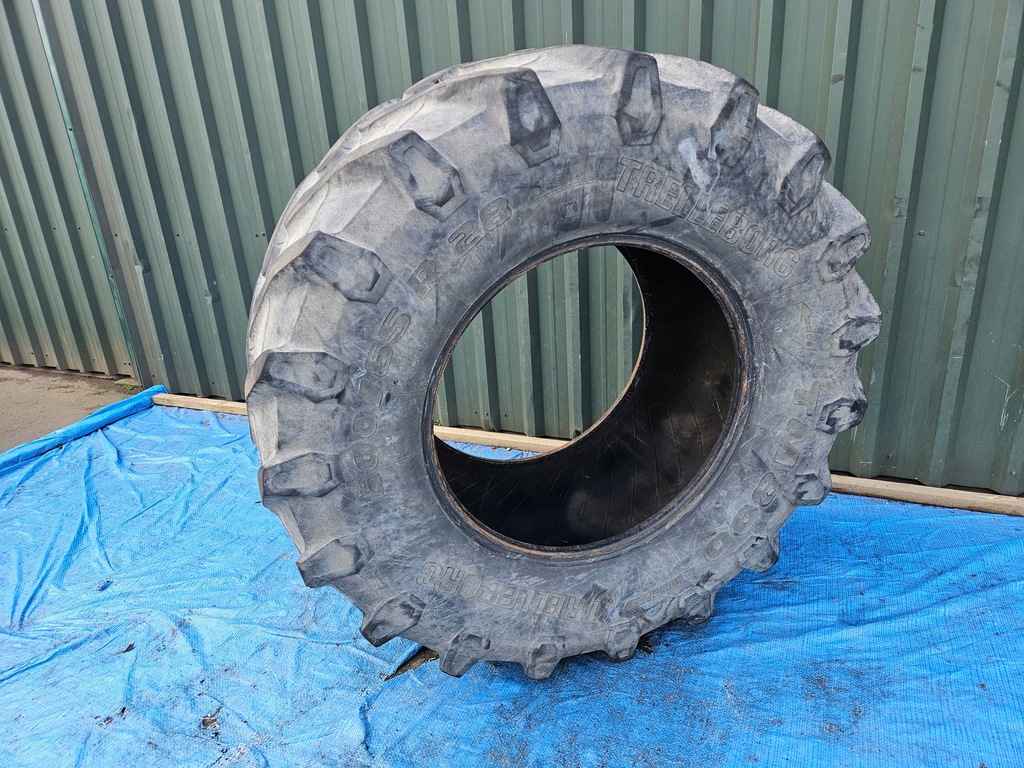 TRELLEBORG TIRE 600/65 - R 28 TM 800 600/65R28 Product image