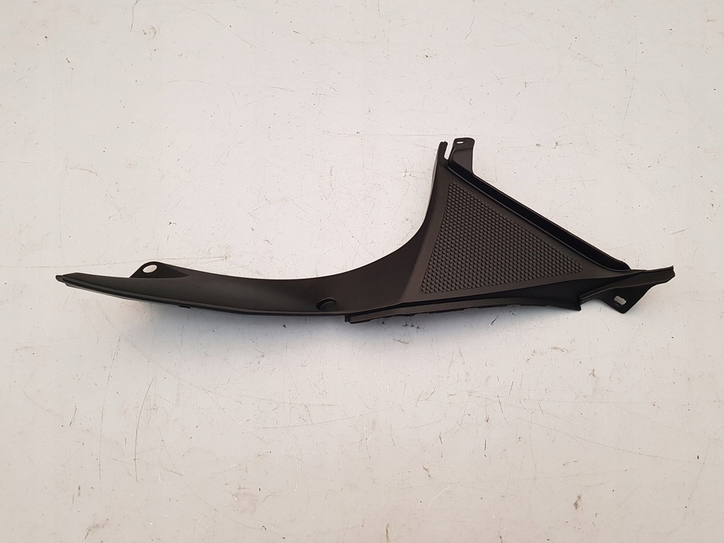 Αίθουσα πλήρωσης δεξιού αριστερού μπολ Yamaha Yzf 125 R 2008-2018 κάλυμμα 08- Product image